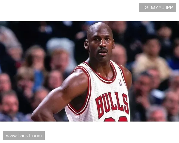 乔丹三分精准超比尔·拉塞尔，关键时刻持续主导比赛节奏