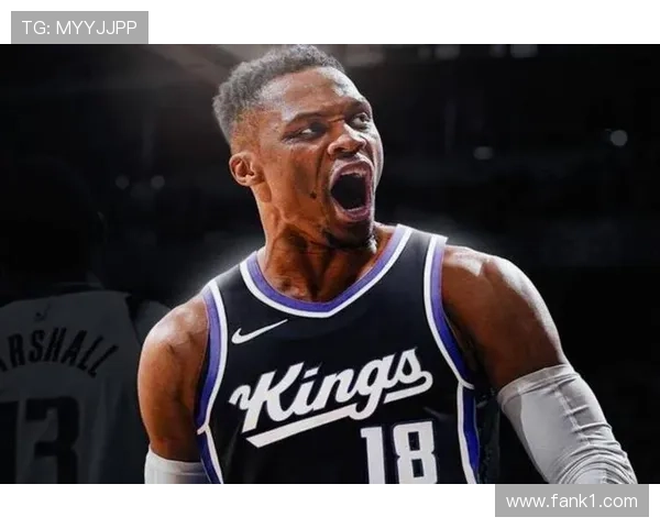 威斯布鲁克关键时刻突破表现明显优于队友提升球队进攻节奏